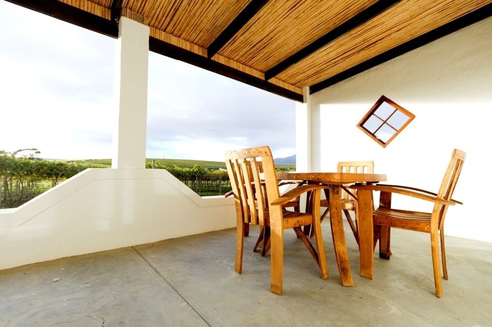 Gasthaus Endless Vineyards at Wildekrans Wine Estate Botrivier Exterior foto